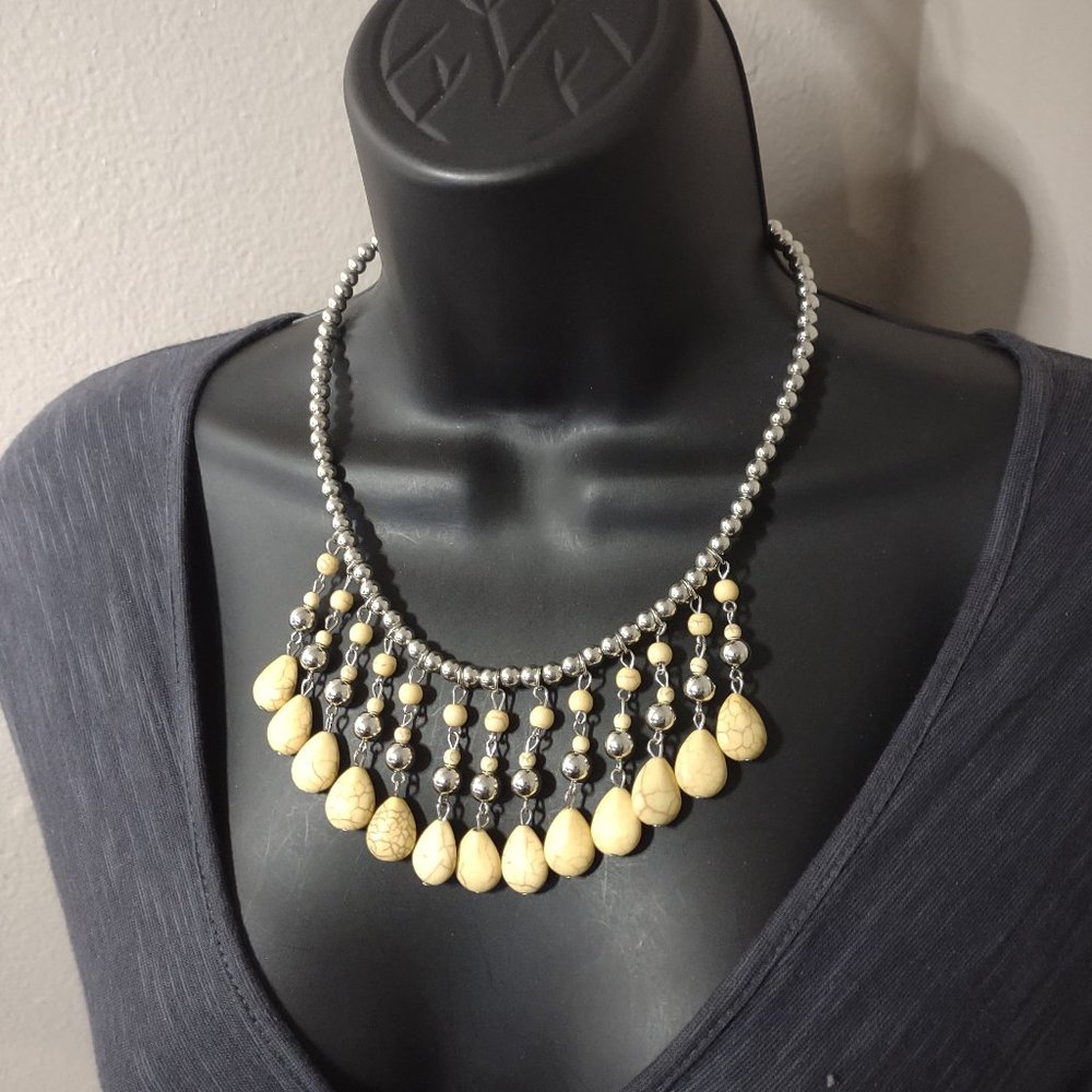 Plastic And Stone Bead Necklace Adjustable 17.5 To 20 Inches